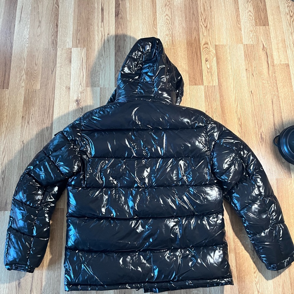 Moncler - Picture 7 of 10